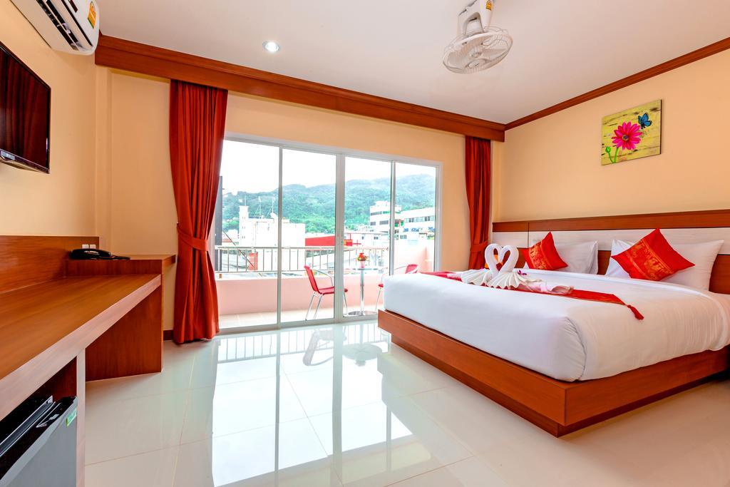 Phusita Hotel - Sha Certified Patong Room photo