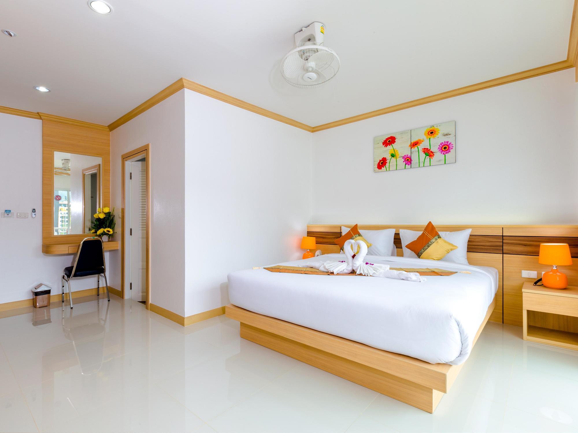 Phusita Hotel - Sha Certified Patong Exterior photo