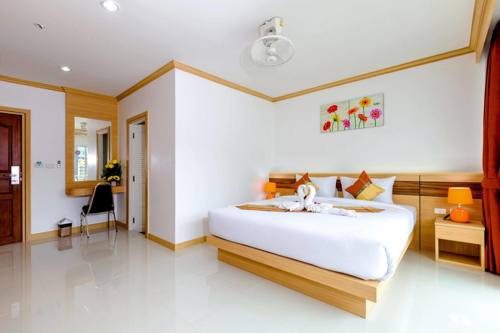 Phusita Hotel - Sha Certified Patong Exterior photo
